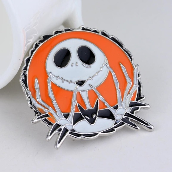 3/$15~Jack Skellington Enamel Pin - Picture 1 of 2
